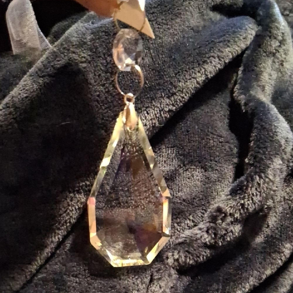 Elegant Crystal Drop Earrings